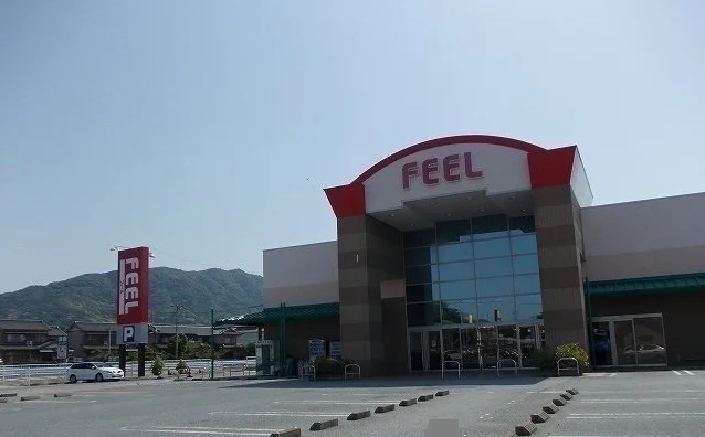 フィールまで1100m