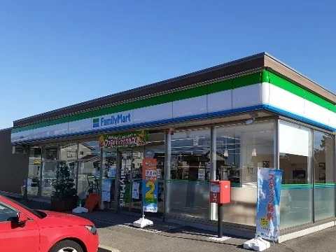 ファミリーマート水橋的場店まで1200m