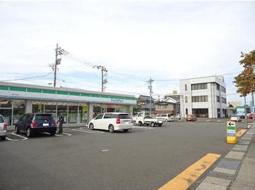 ファミリーマート 福井江端店まで550m
