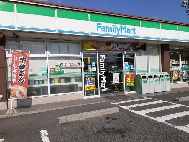 ファミリーマート岐南店まで240m