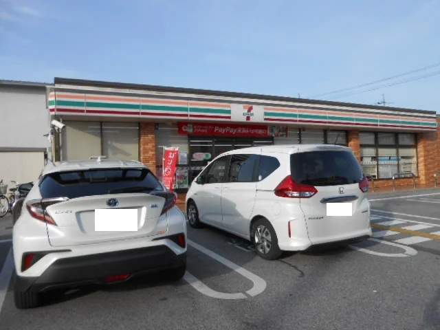セブンイレブン彦根地蔵町店様まで450m
