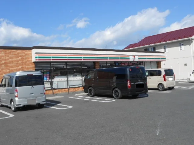 セブンイレブン彦根南川瀬店様まで440m