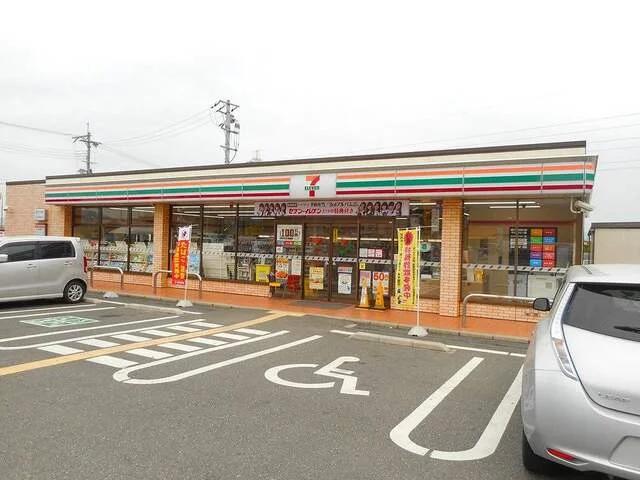 セブンイレブン野洲妙光寺店まで750m