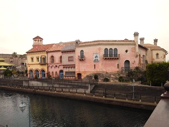 和歌山マリーナシティ様まで1500m