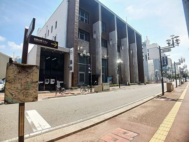 紀陽銀行本店様まで450m