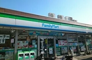 ファミリーマート小松原店様まで750m