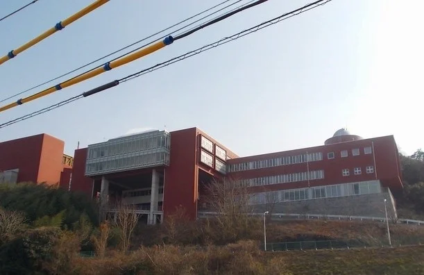 智辯和歌山高校様まで850m