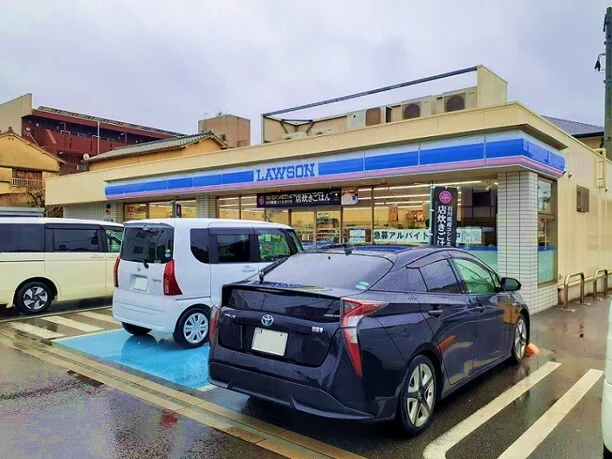 ローソン出口甲賀丁店様まで180m