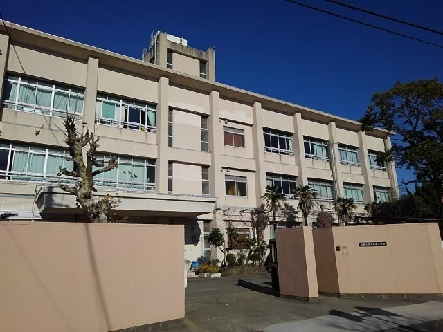 市立木ノ本小学校様まで180m