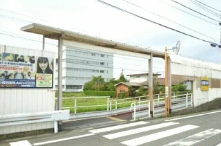 ことでん六万寺駅さんまで330m