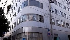 クワヤ病院様まで1100m