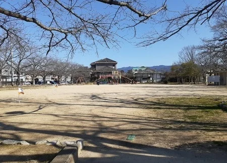 徳間公園まで50m