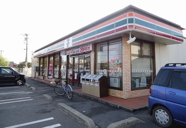 セブンイレブンまで650m