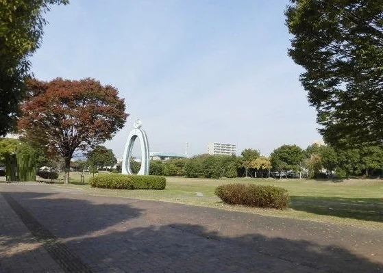 どんどんどんの森公園まで1000m