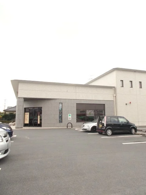 親和銀行竹松支店まで300m