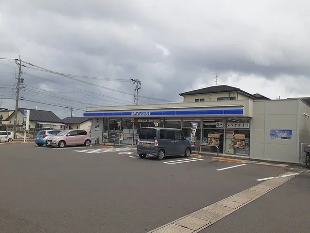 ローソン島原萩が丘二丁目店まで347m