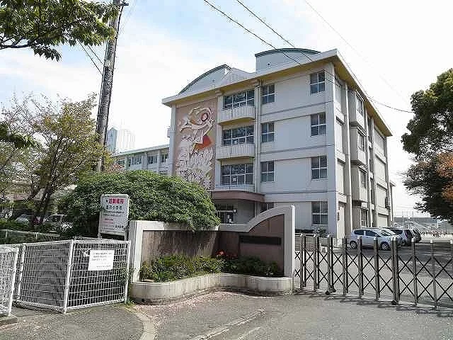 豊府小学校まで650m