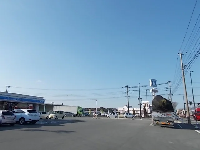 ローソンまで1100m