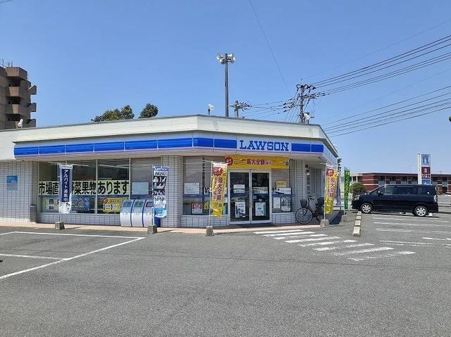 ローソン宇佐辛島店まで450m