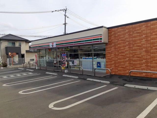 セブンイレブン市民センター前店まで800m