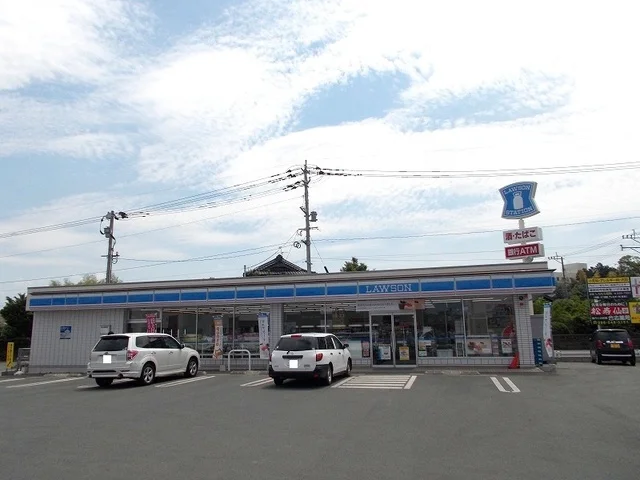 ローソン　菊陽尚絅大前店まで950m