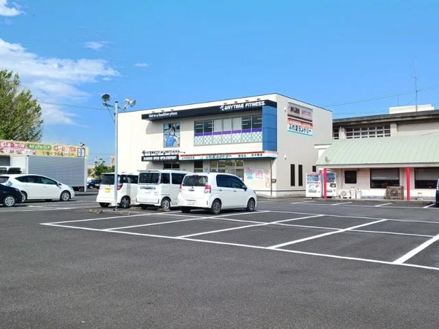 ふれ愛ランドリー鹿屋寿店まで200m