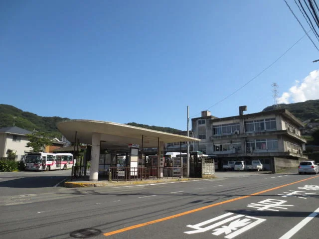西鉄バス 門司自動車営業所まで1400m