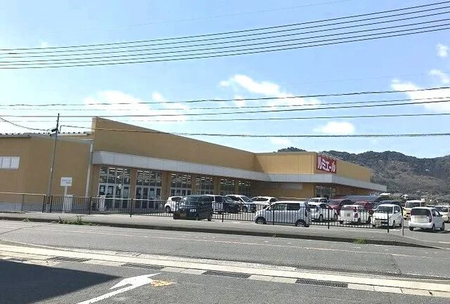 ルミエールまで1700m