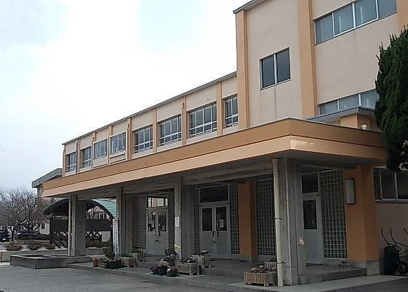 境港市立外江小学校まで250m