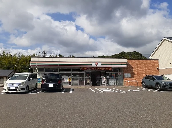 セブンイレブンまで200m