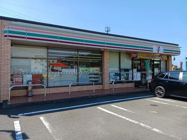 セブンイレブン川内宮内店まで400m