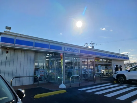 ローソン利府飯土井店まで1800m