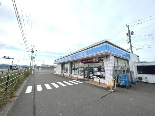 ローソン岩沼三軒茶屋店まで1200m