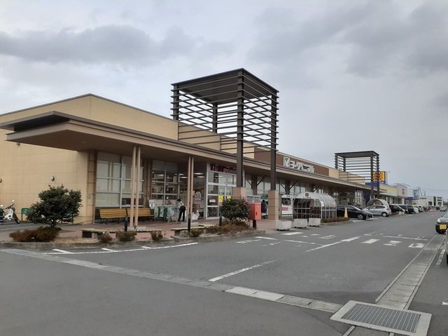 ヨークベニマル相馬黒木店まで600m