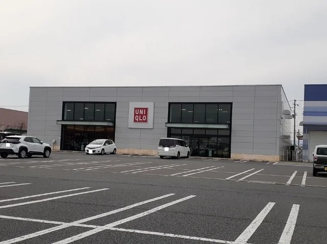 ユニクロ原町店まで1600m