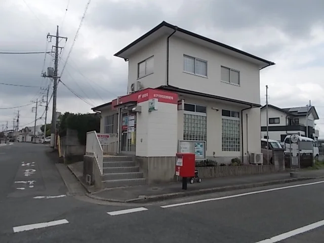河和田郵便局まで350m