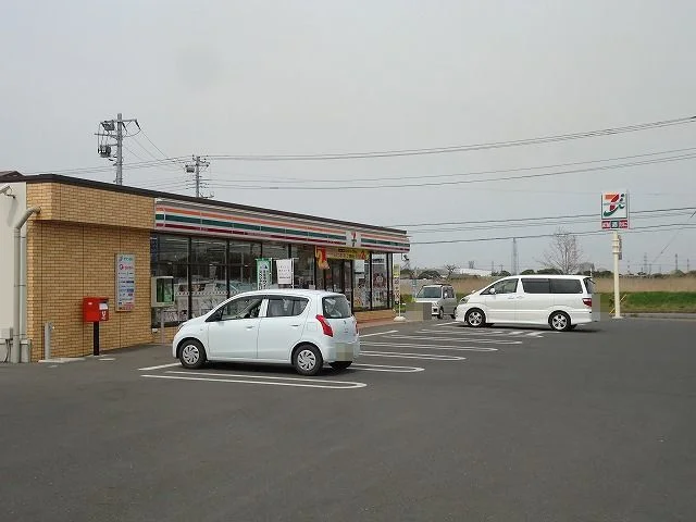 セブンイレブン富津大堀4丁目店まで1000m