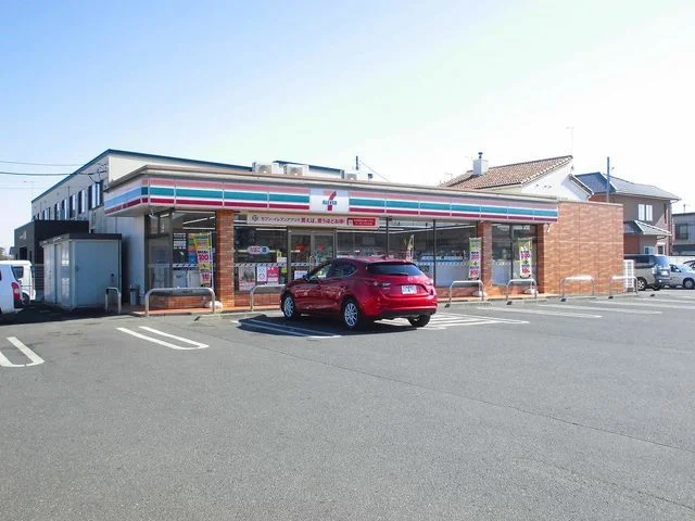 セブンイレブンまで1200m