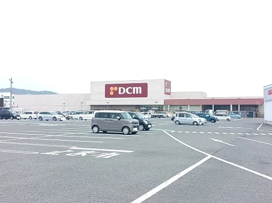 DCM足利店まで450m