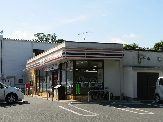 セブンイレブン茂原木崎店まで800m
