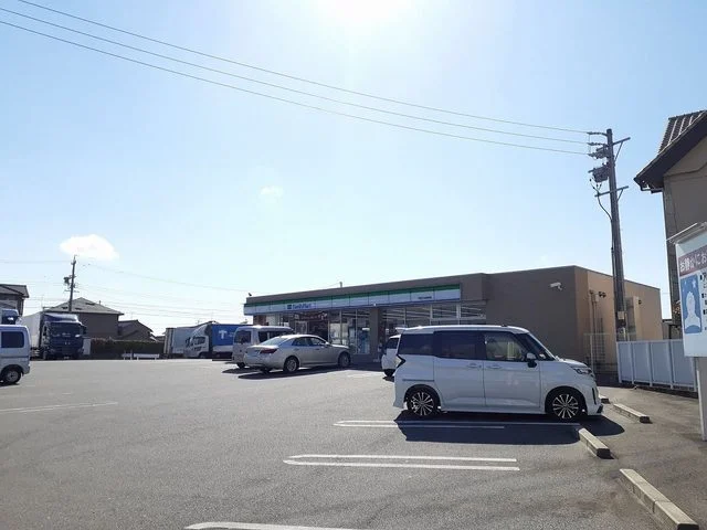 ファミリーマート 西尾下矢田町まで400m