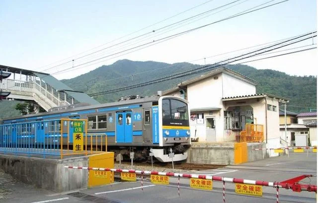 富士急行線禾生駅まで1500m