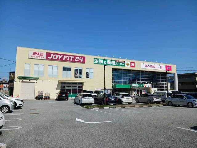 業務スーパー・ダイソー鳴尾店様まで900m