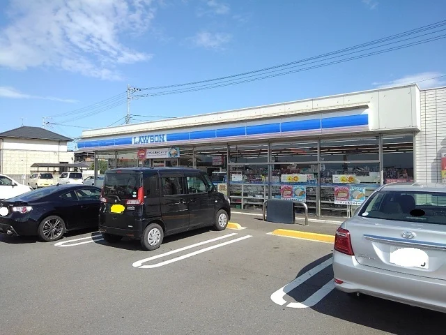 ローソン善通寺中村店まで650m