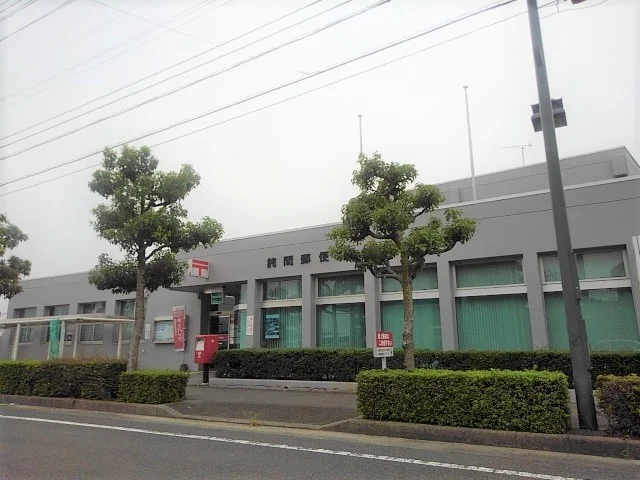 詫間郵便局まで450m