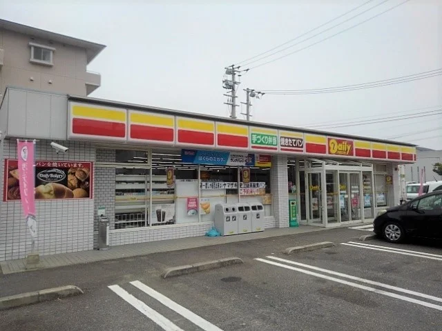 デイリーヤマザキ三豊詫間店まで1500m