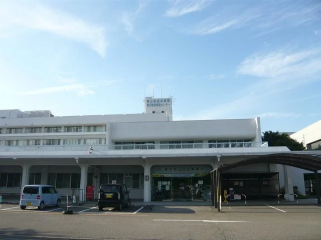 愛媛県立新居浜病院様まで1000m