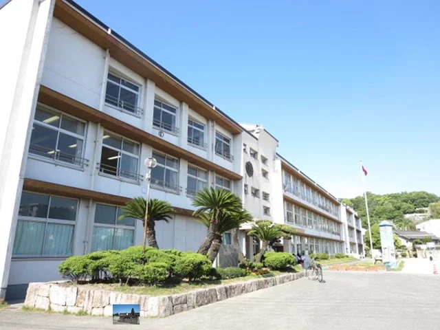 倉敷市西小学校まで850m