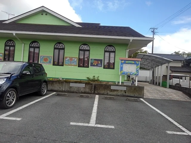 鳥栖ルンビニ幼稚園まで440m