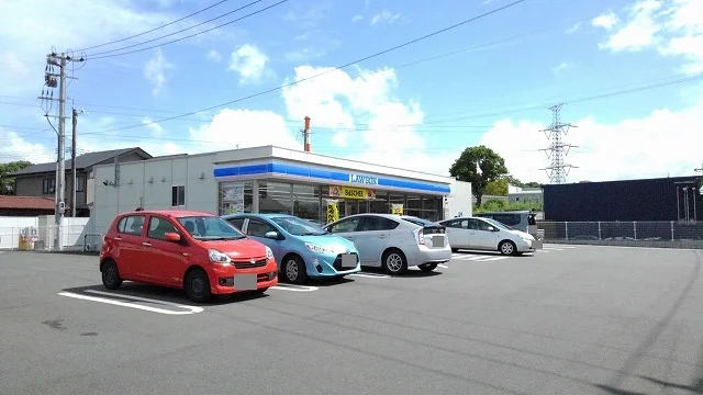 ローソン　大分三佐店まで950m